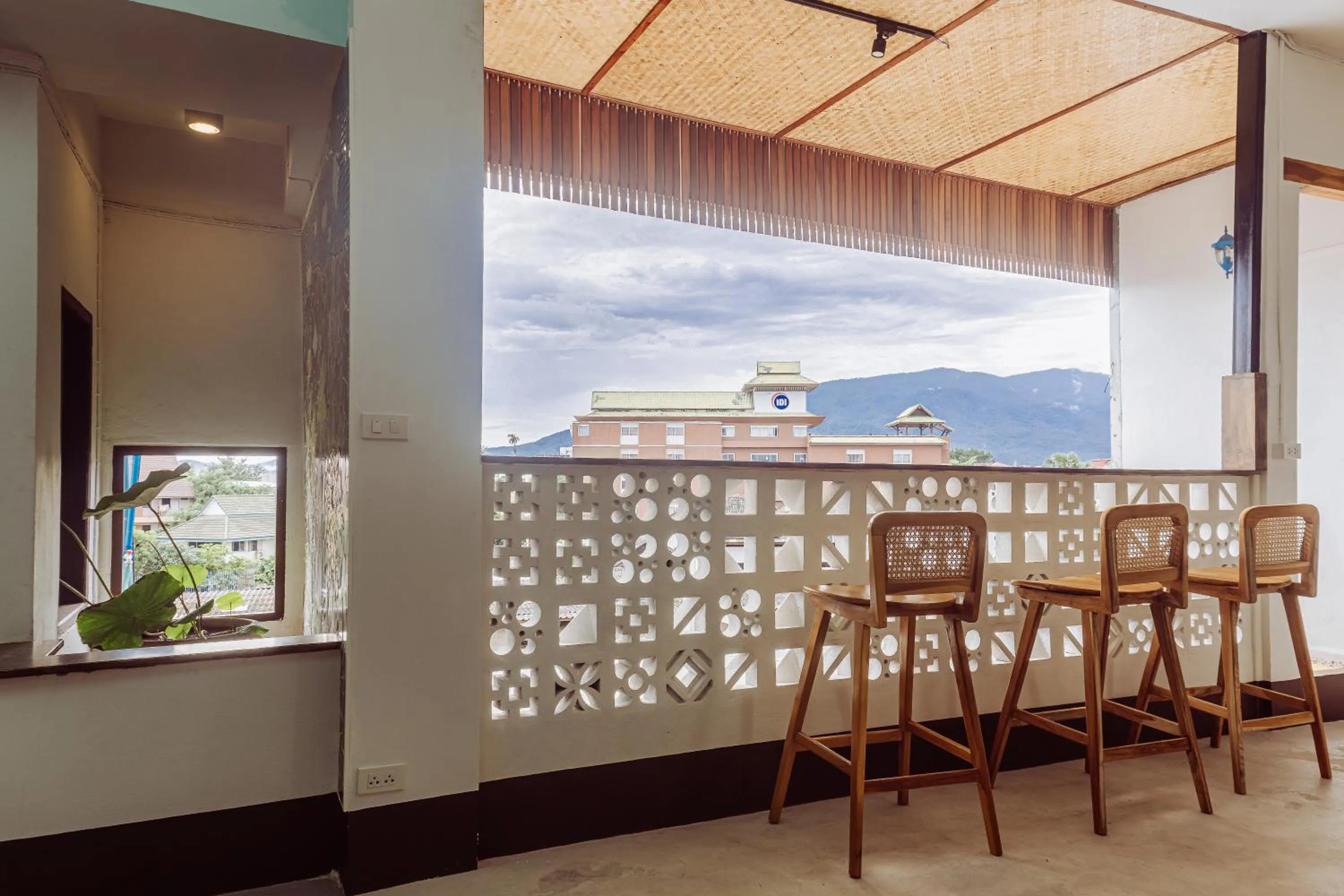 Balcony/Terrace in Eain