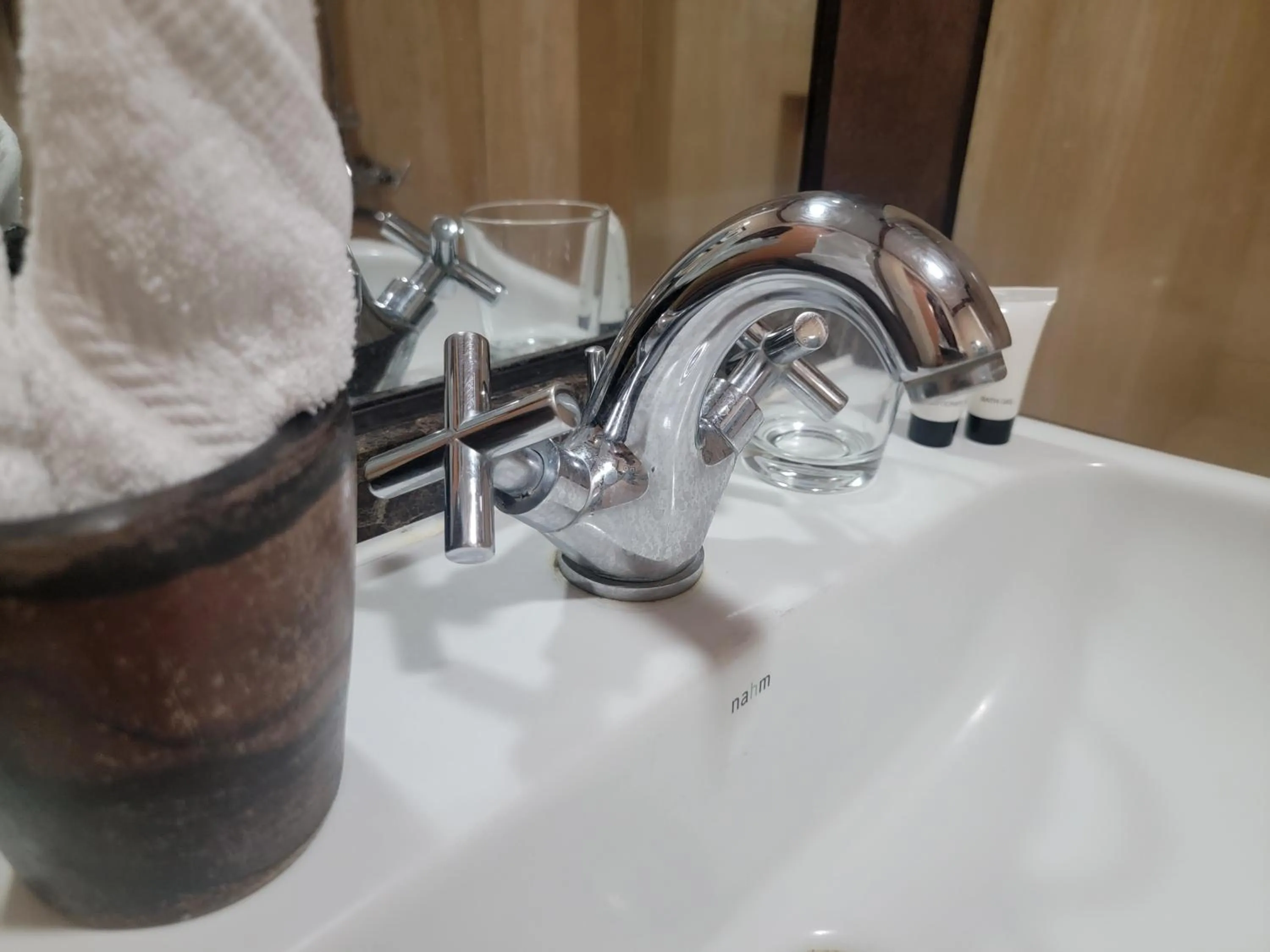 Bathroom in Lee Boutique Hotel Tagaytay