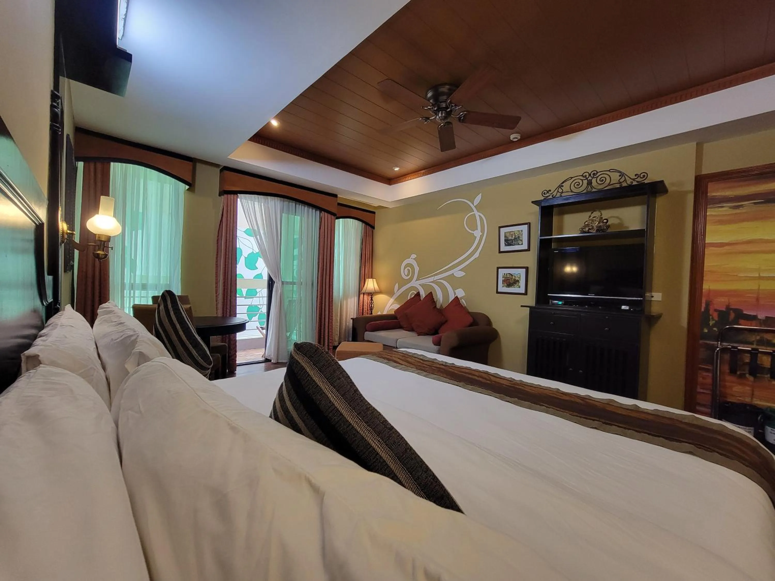 Bed in Lee Boutique Hotel Tagaytay