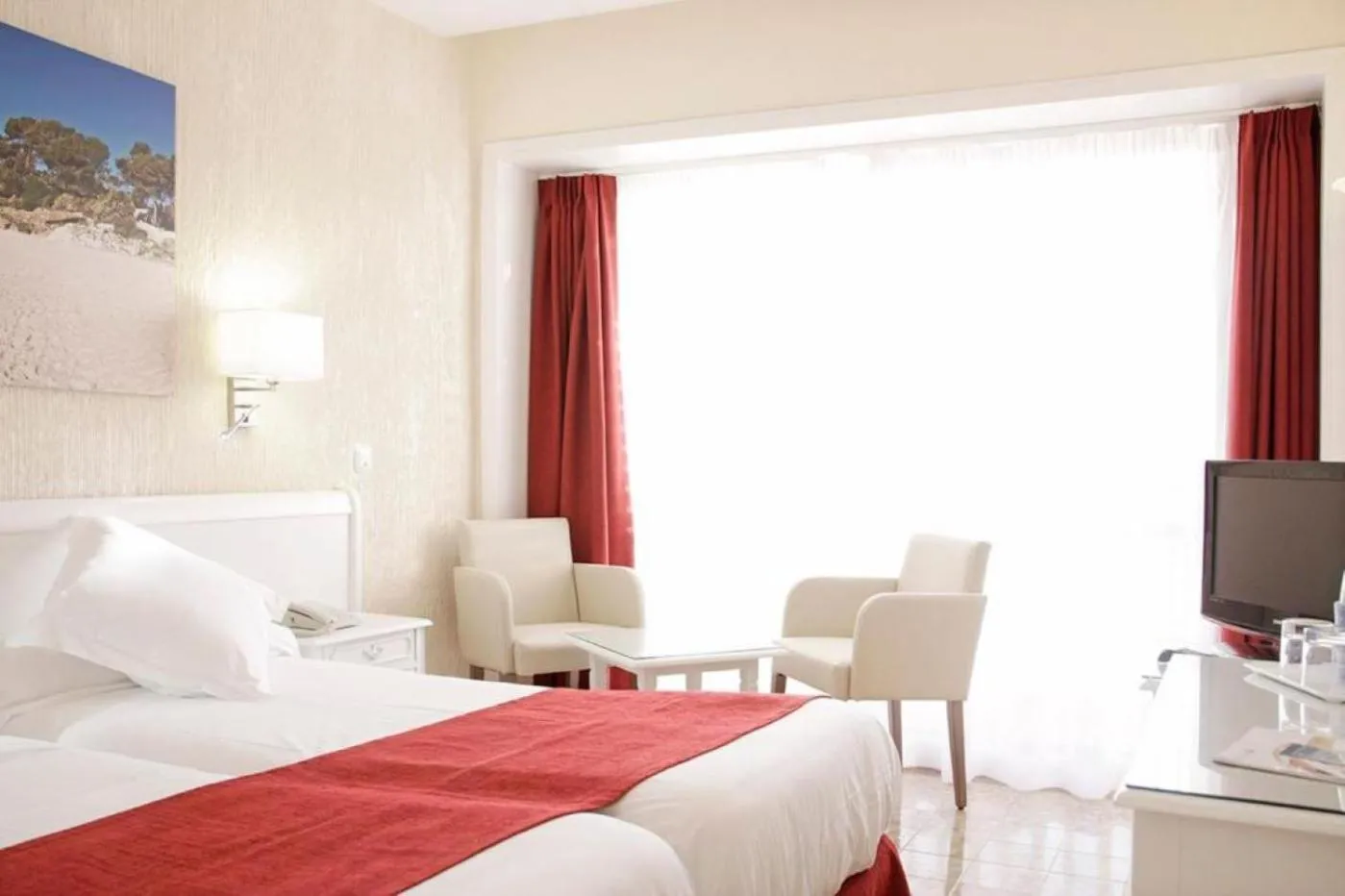 Bed in Hotel Bella Playa & Spa