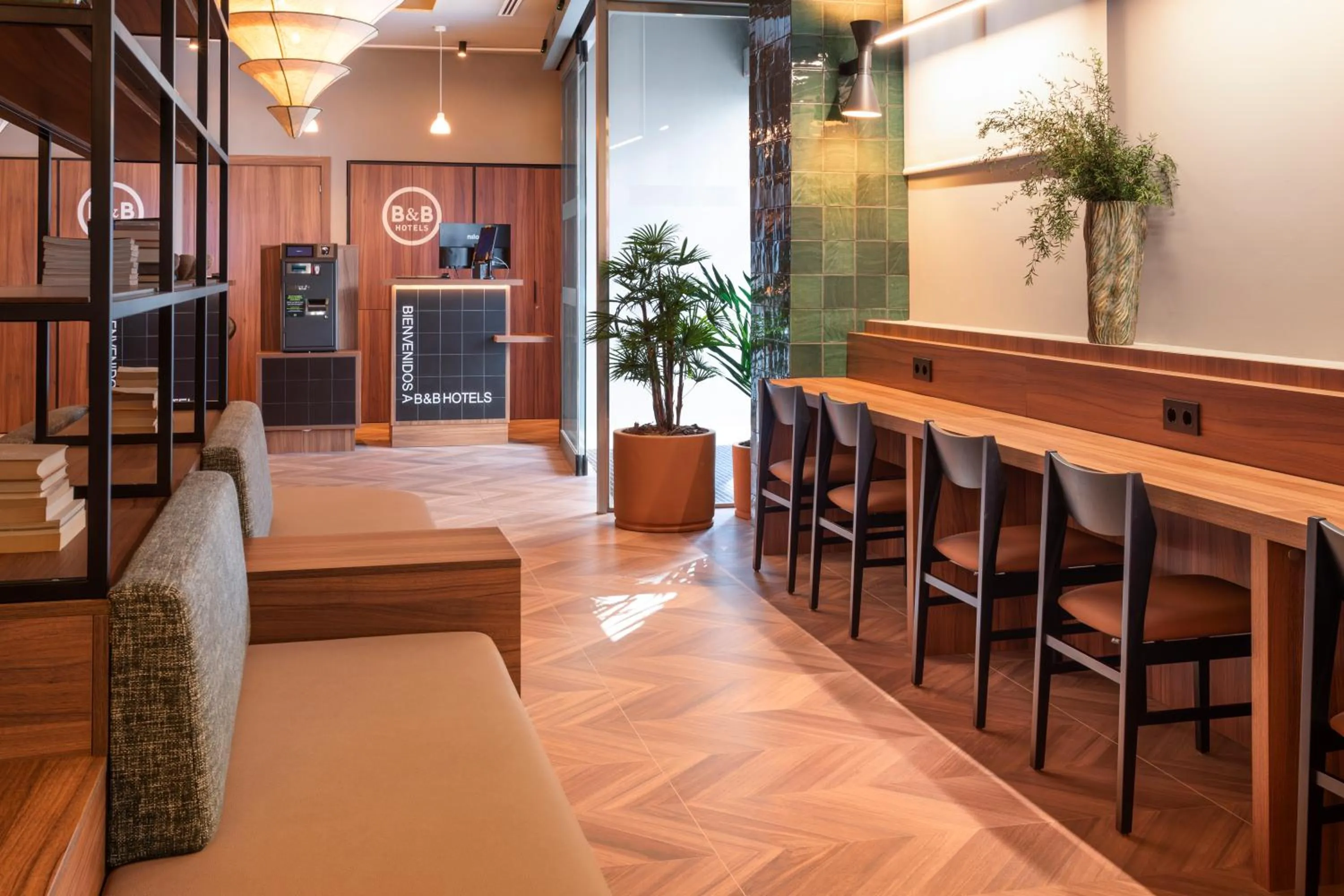 Living room in B&B HOTEL Alicante Centro