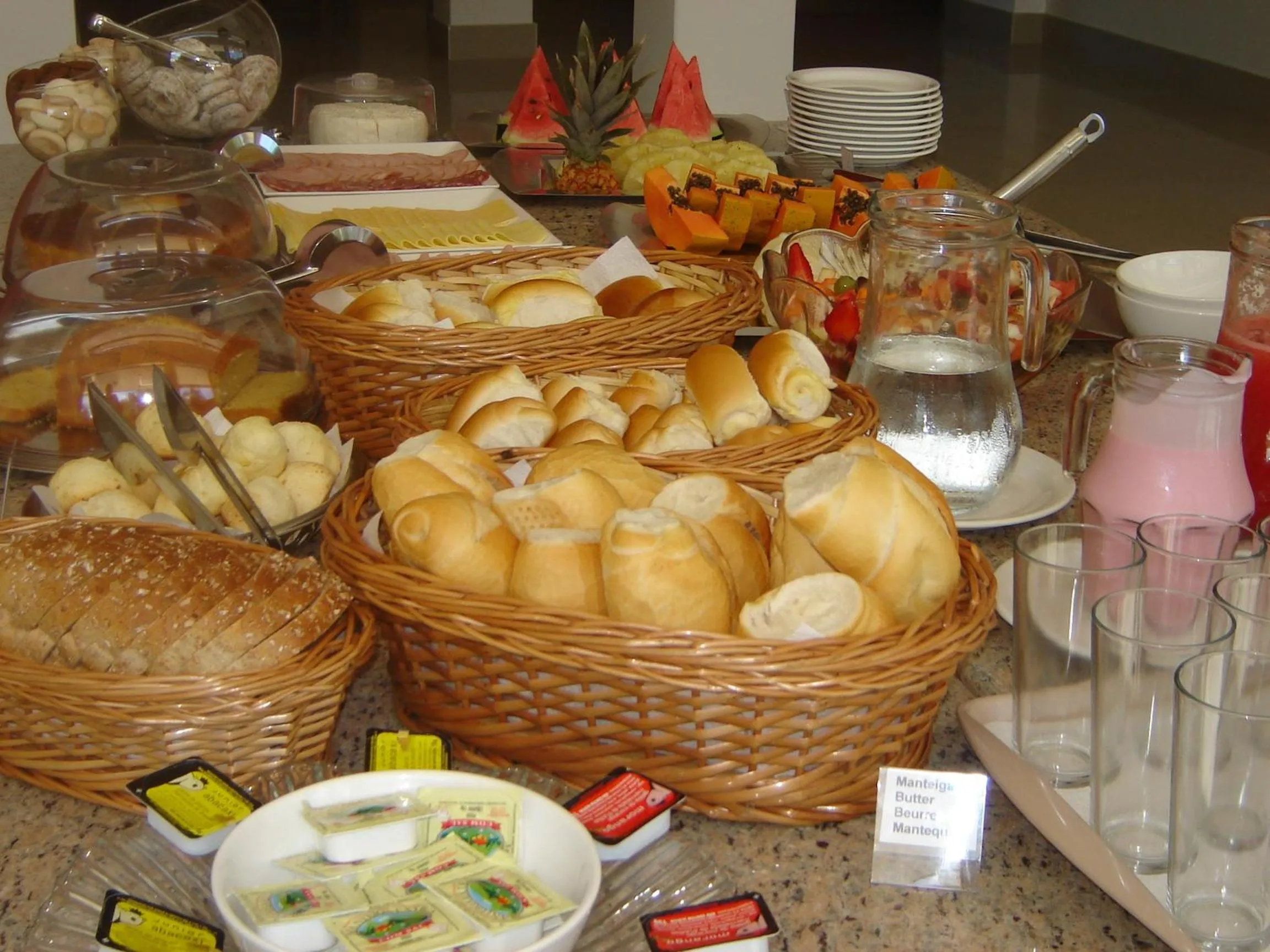 Food in Itajubá Flat Hotel