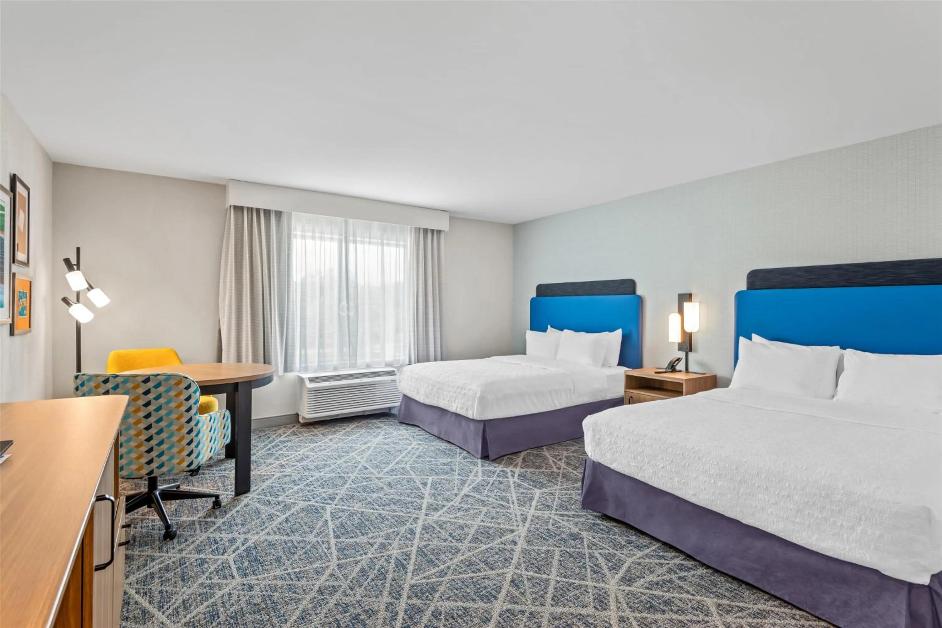 Bed in Hampton Inn Cooperstown