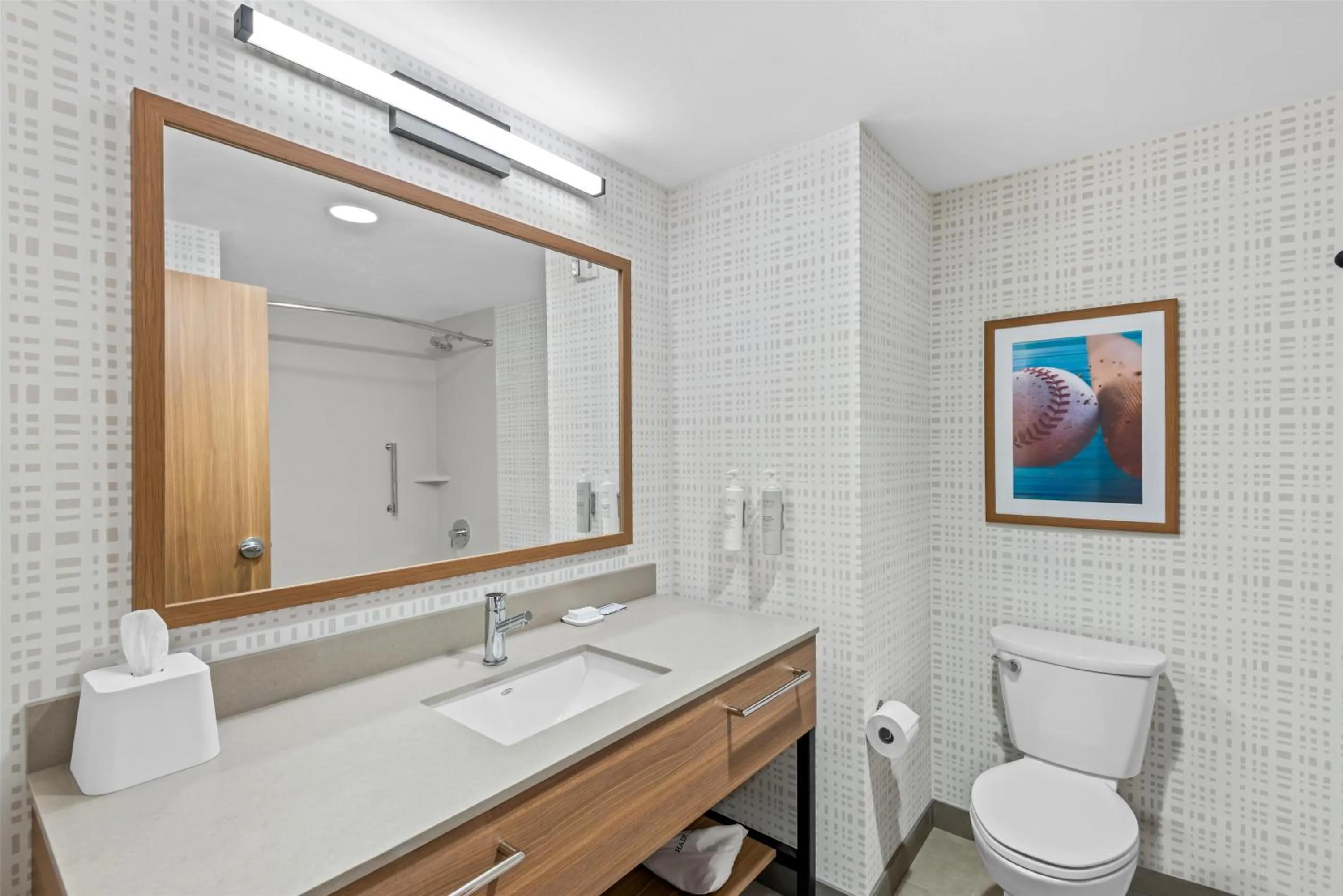 Bathroom in Hampton Inn Cooperstown