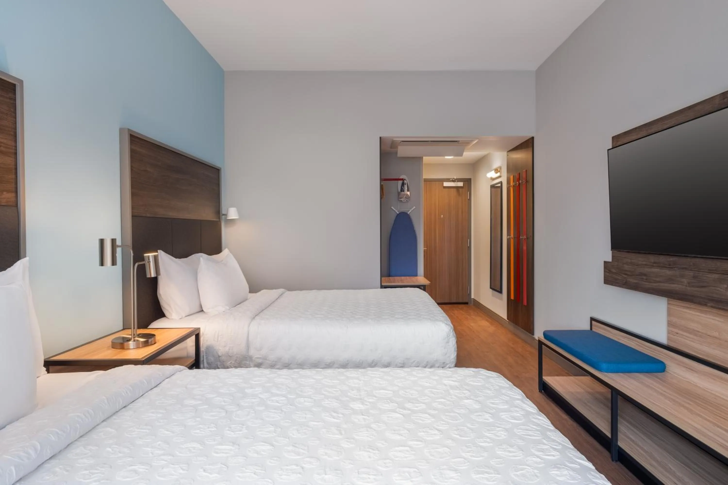 Bedroom, Bed in Tru By Hilton Houston Downtown Convention Center