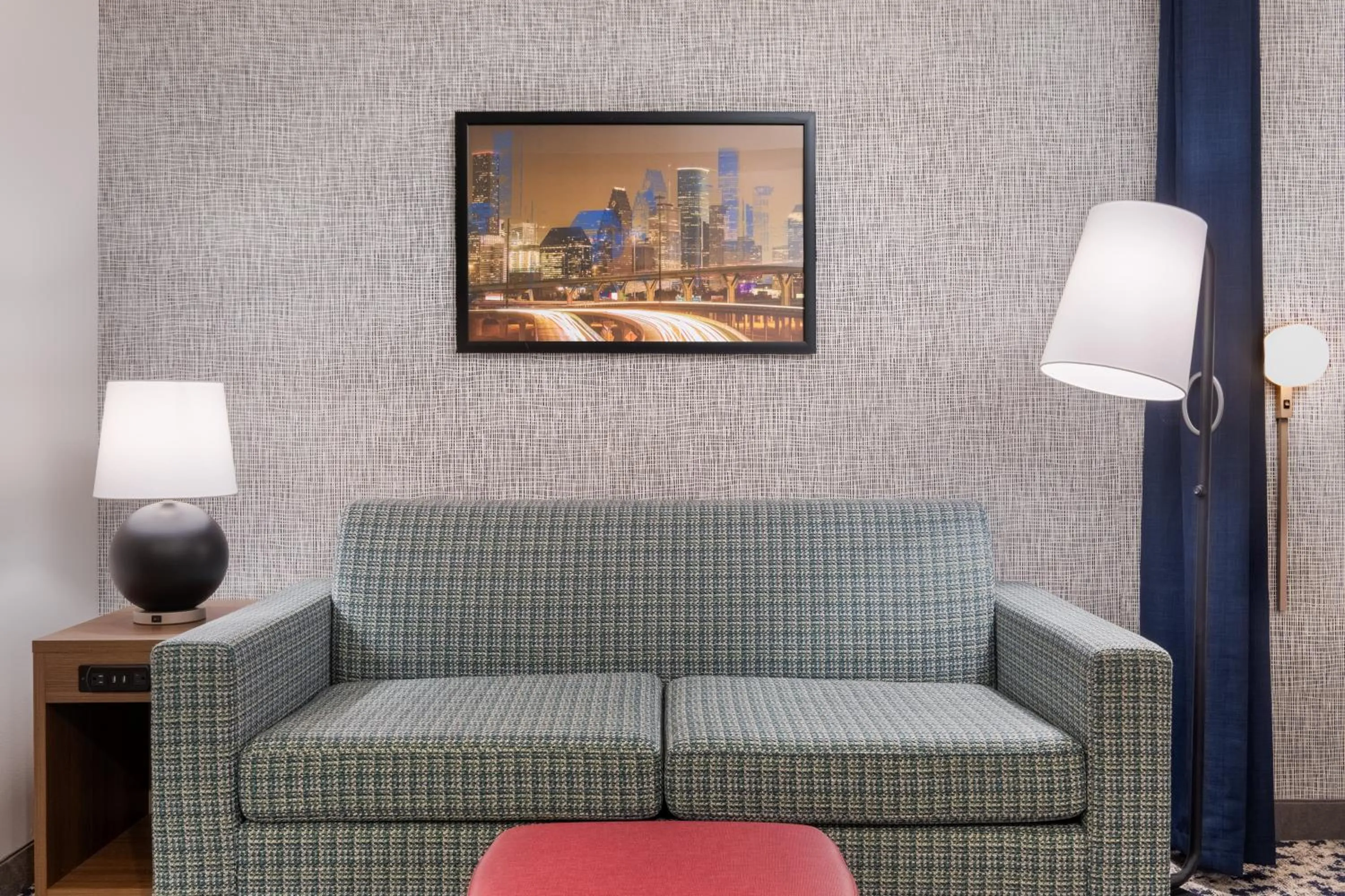 Living room in Home2 Suites By Hilton Houston Downtown Convention Center
