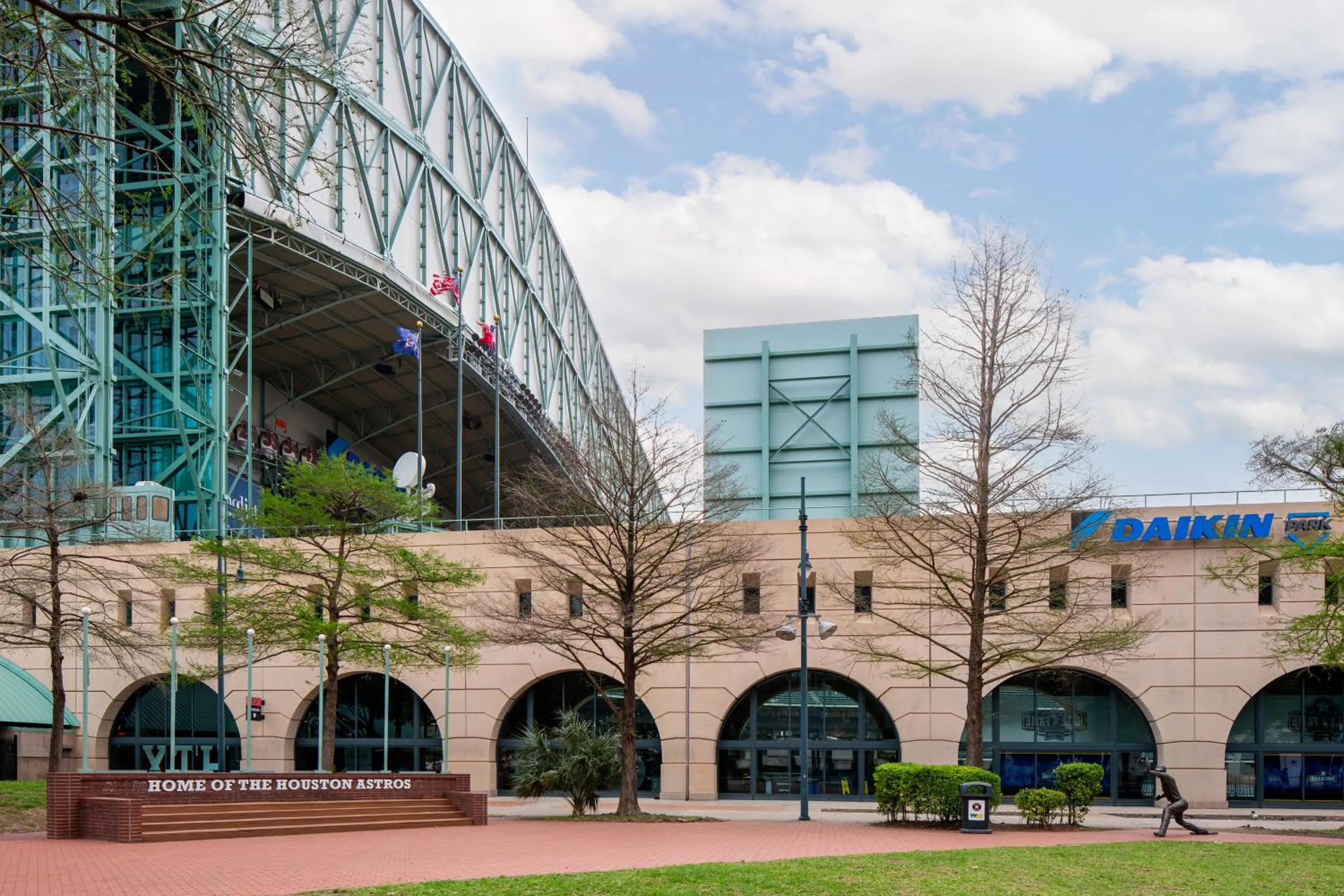 Nearby landmark in Home2 Suites By Hilton Houston Downtown Convention Center