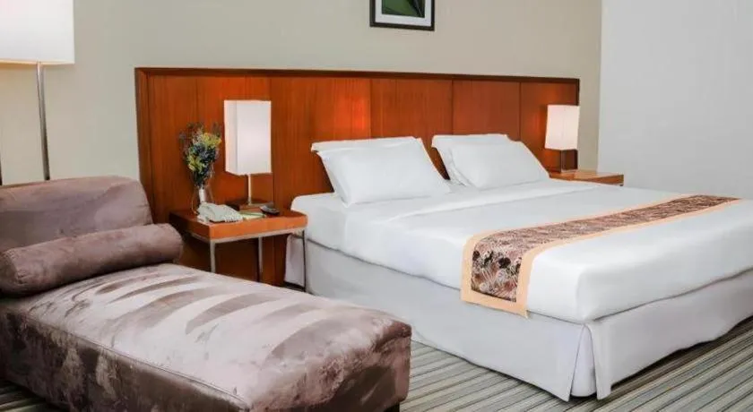 Bed in RH Hotel Sibu
