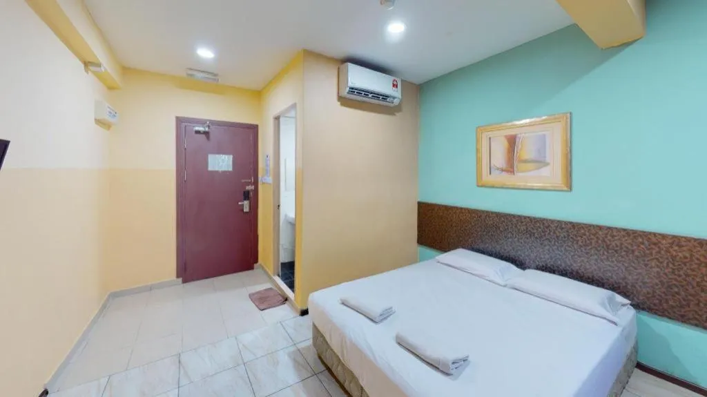 Bed in Aristo Hotel @ Putatan