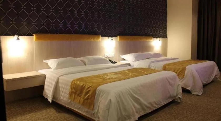 Bed in Clover Hotel