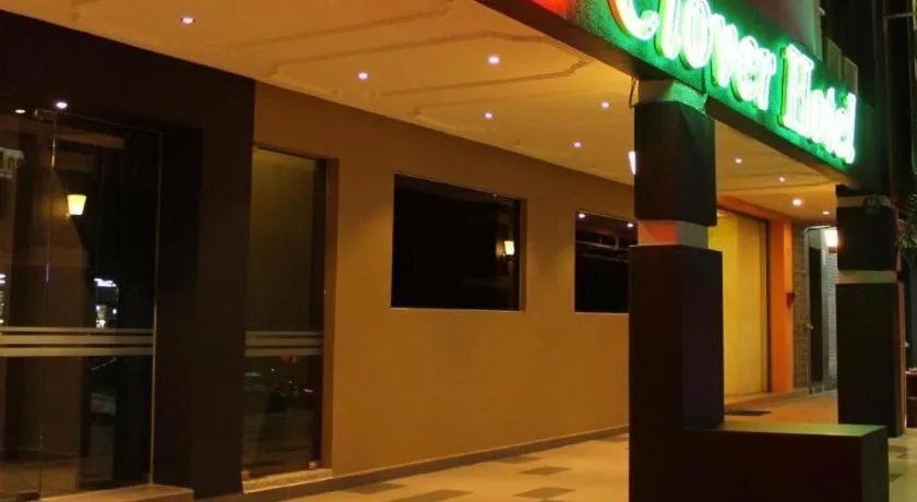 Clover Hotel
