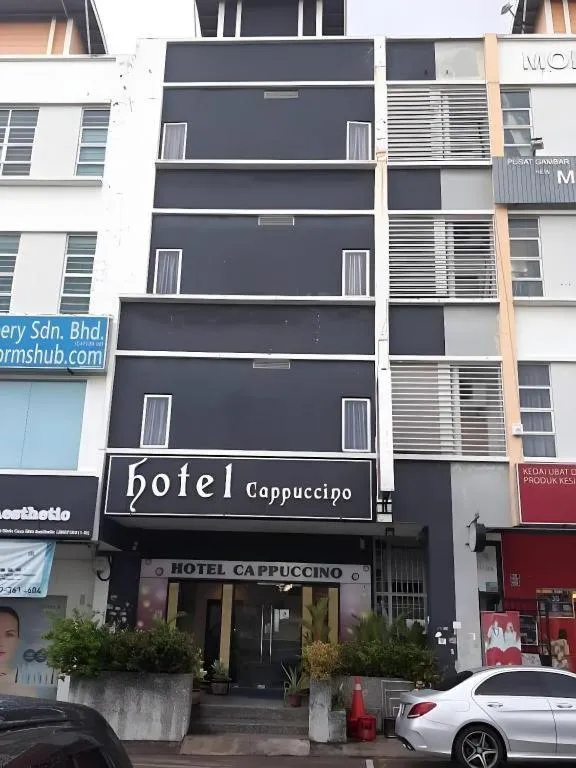 Cappuccino Hotel @ Mount Austin