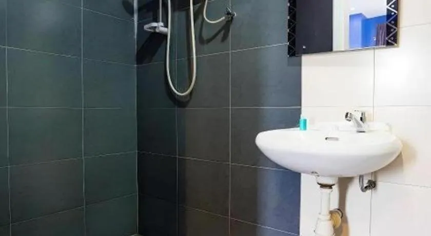 Cappuccino Hotel @ Mount Austin