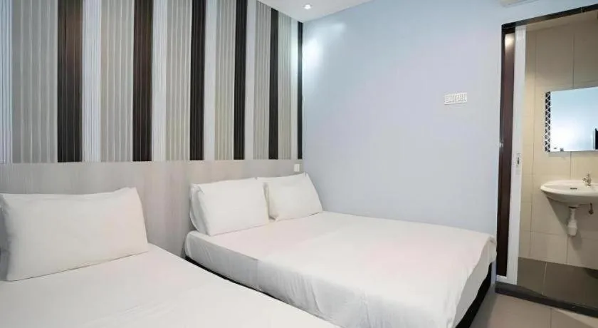 Bed in Cappuccino Hotel @ Mount Austin