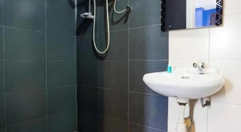 Cappuccino Hotel @ Mount Austin