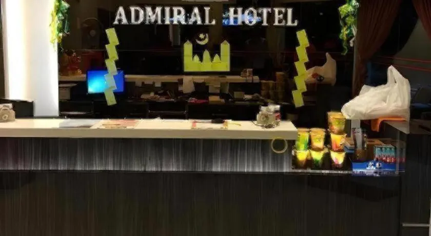 Admiral Hotel