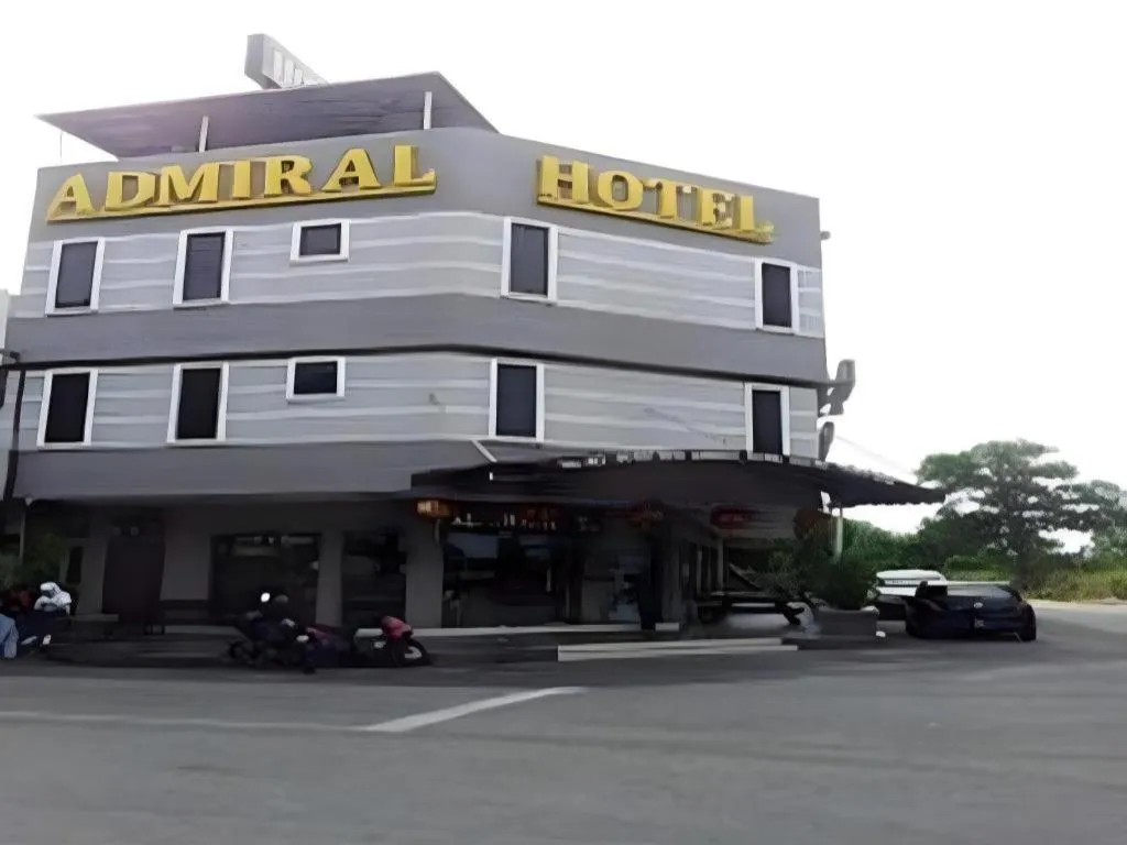 Admiral Hotel