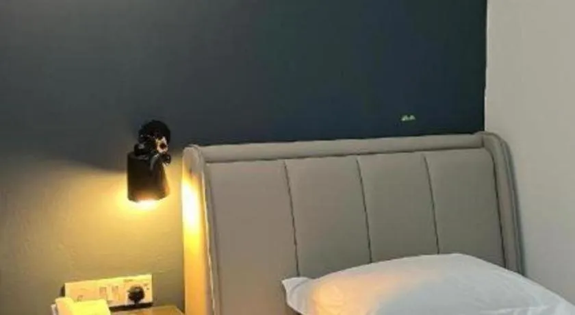 Bed in In Trend Hotel