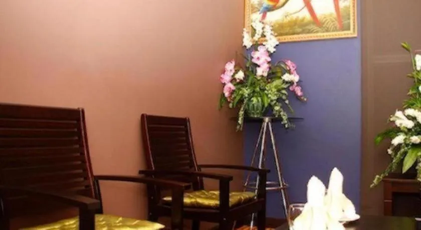 Grand Medallion Hotel