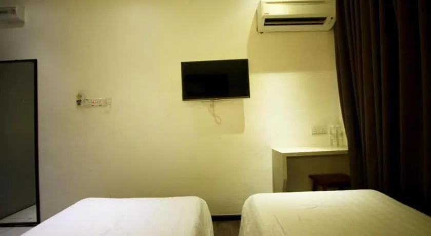 Bed in Place2Stay @ Chinatown