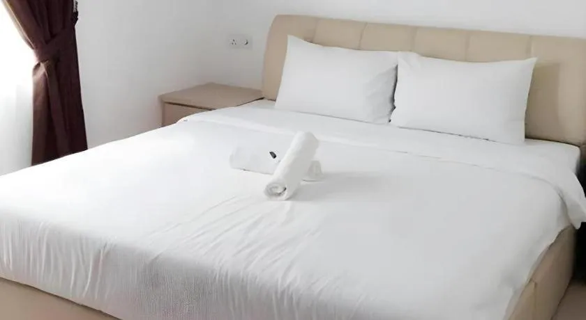 Bed in Peach Hill Hotel & Cafe