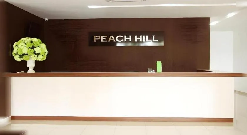 Peach Hill Hotel & Cafe