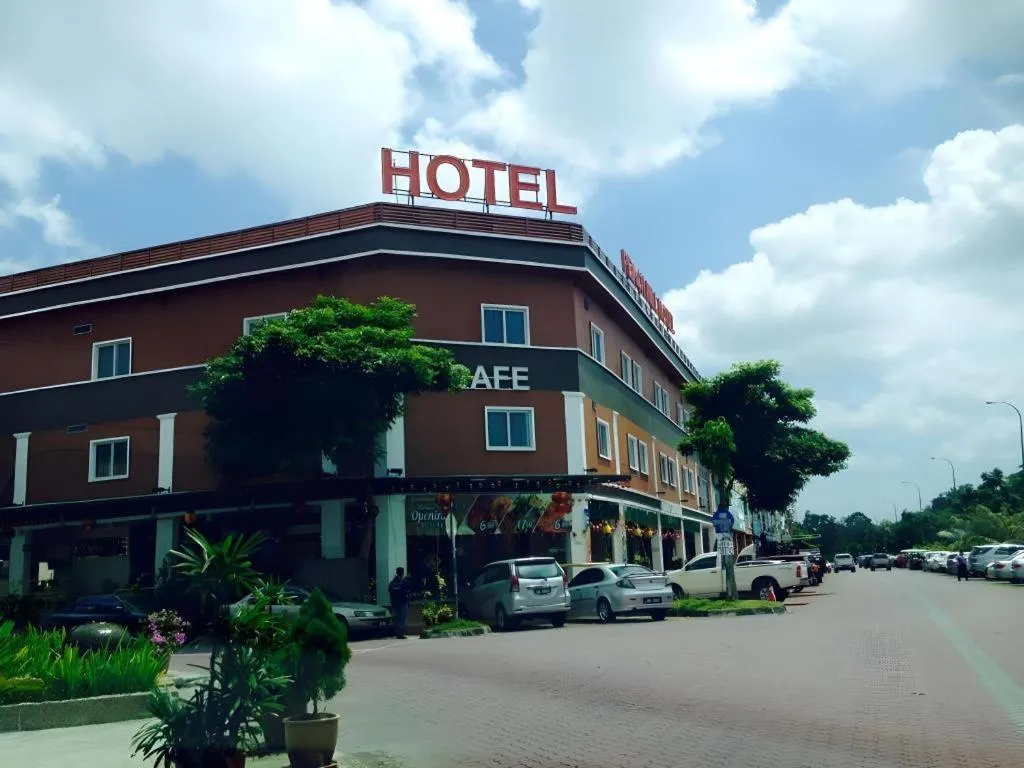 Peach Hill Hotel & Cafe