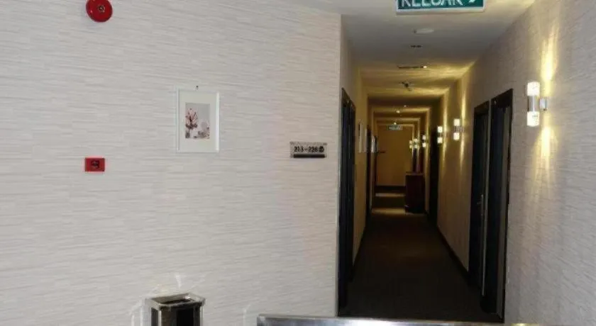 One Avenue Hotel (IJM)