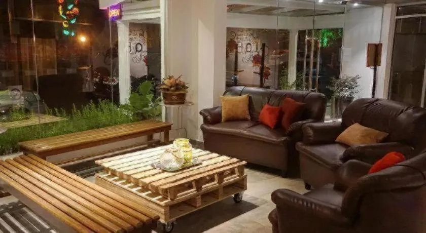 Riverine Garden Hotel