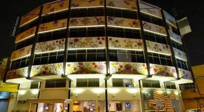 Riverine Garden Hotel