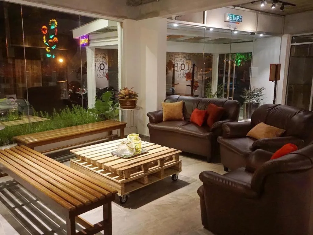 Riverine Garden Hotel