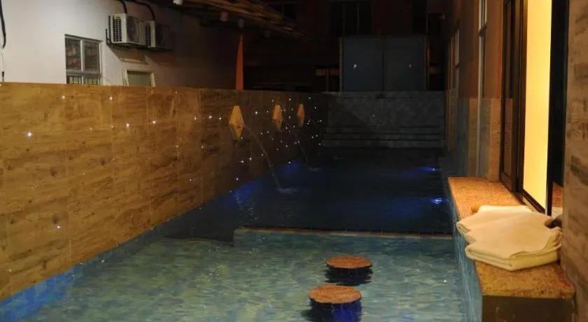 Sea Lion Firefly Concept Hotel