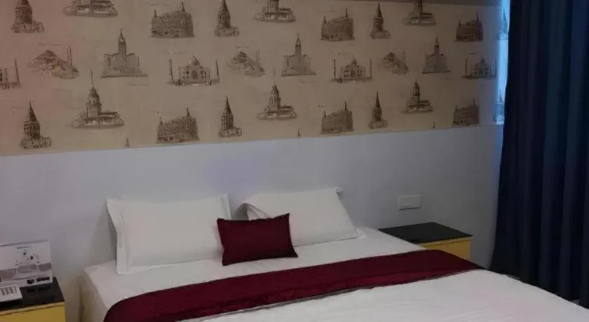 Bed in LF Hotel Tapah