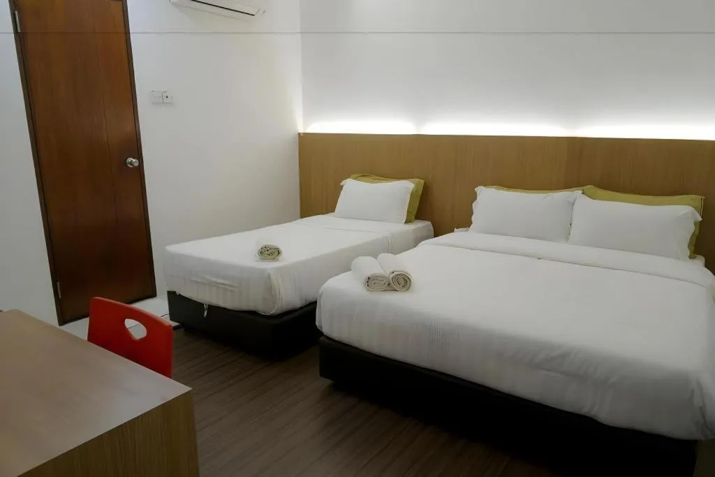 Bed in Place2Stay Business Hotel @ Waterfront