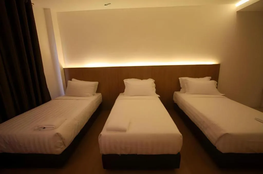 Bed in Place2Stay Business Hotel @ Waterfront