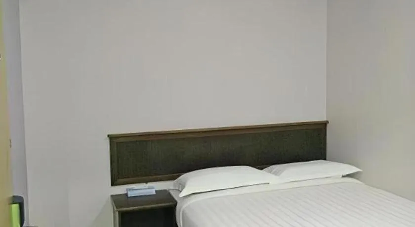 Bed in ID Hotel Yayasan