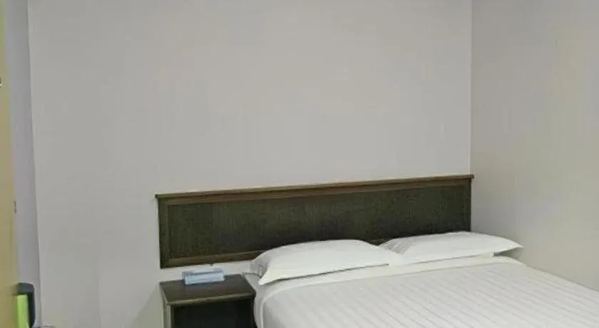 Bed in ID Hotel Yayasan