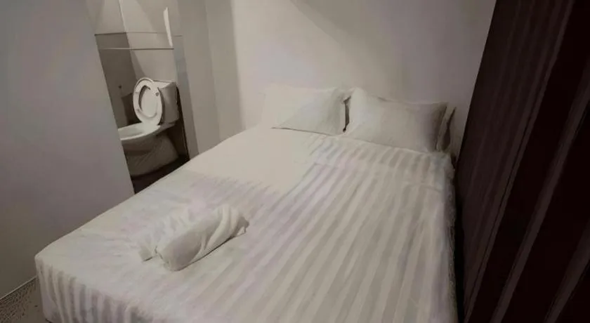 Bed in Place2Stay Business Hotel @ Metrocity