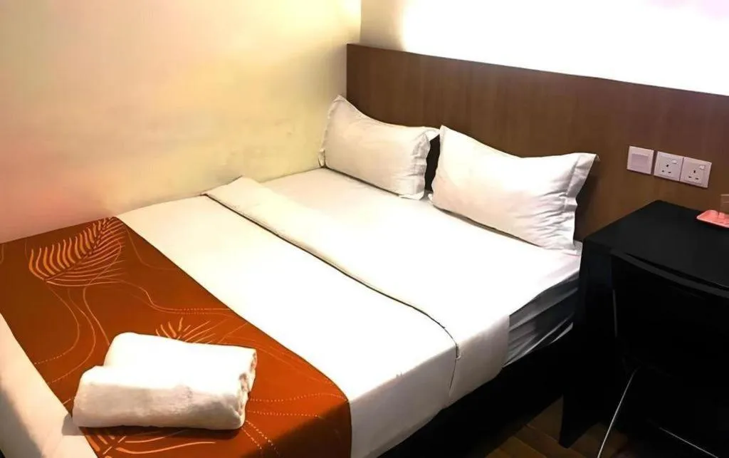 Bed in Place2Stay @ The Mines