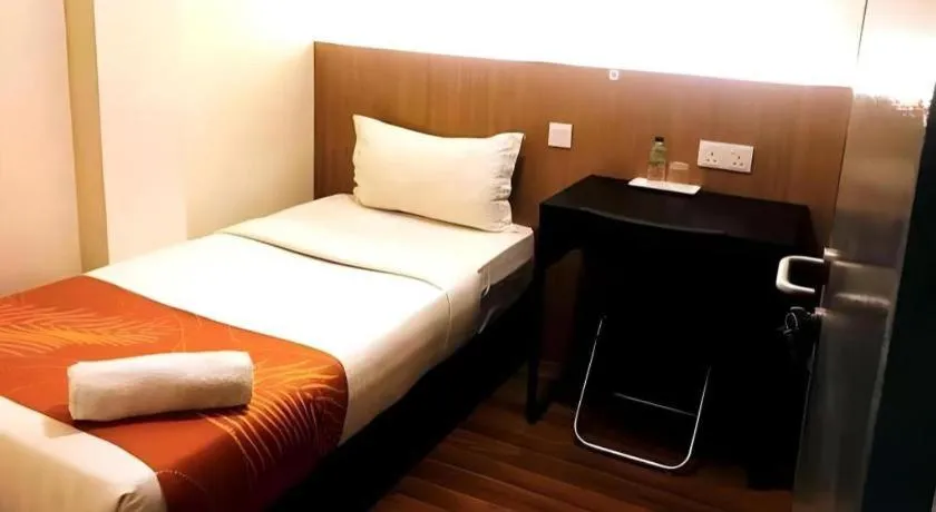 Bed in Place2Stay @ The Mines