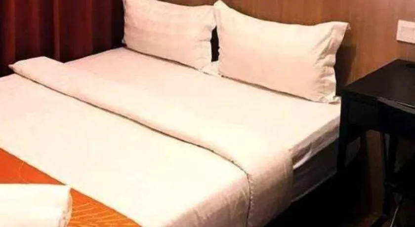 Bed in Place2Stay @ The Mines