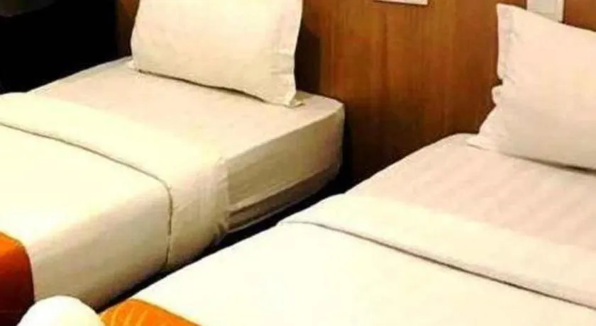 Bed in Place2Stay @ The Mines