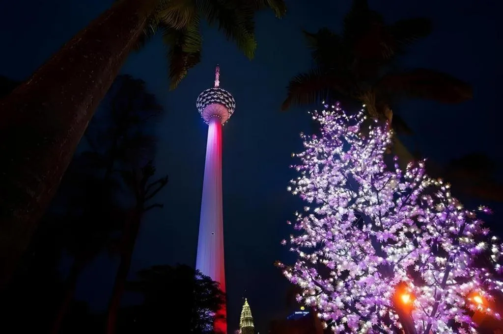 ARK HOTEL BATU CAVES