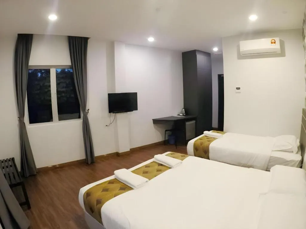 Bed in HOTEL KAWAN BIDOR