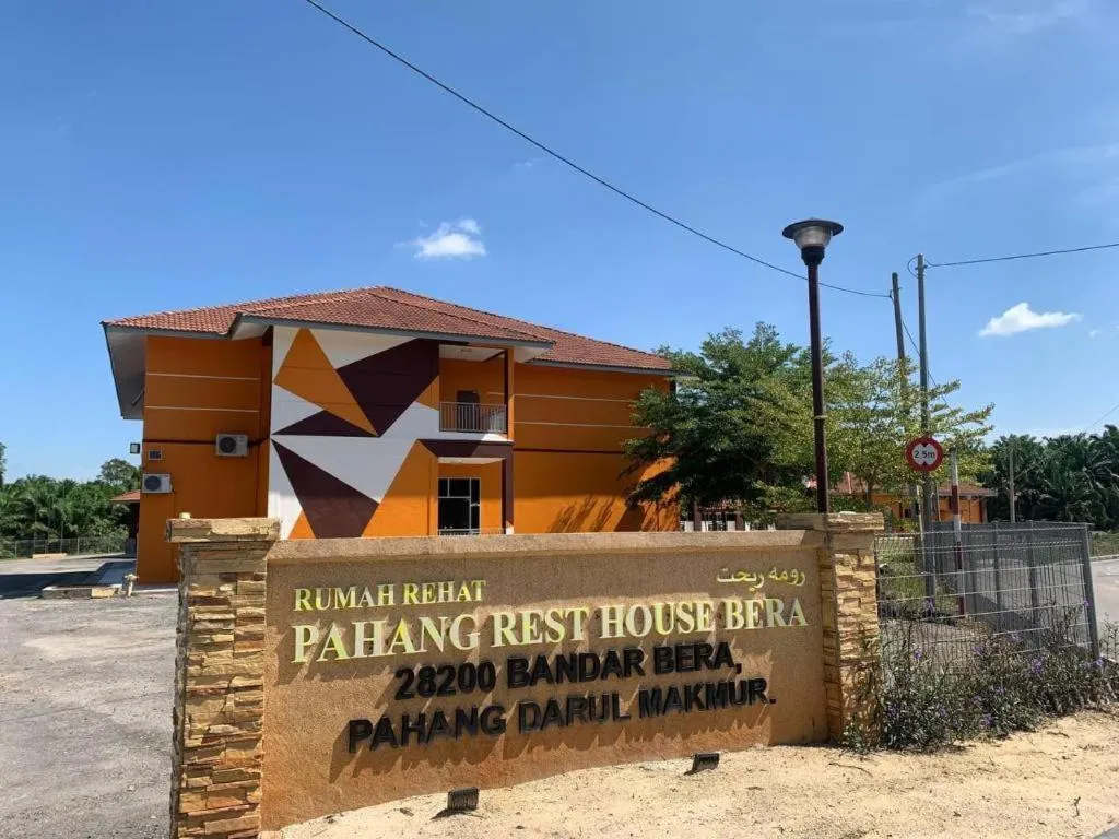 PAHANG REST HOUSE @ BERA