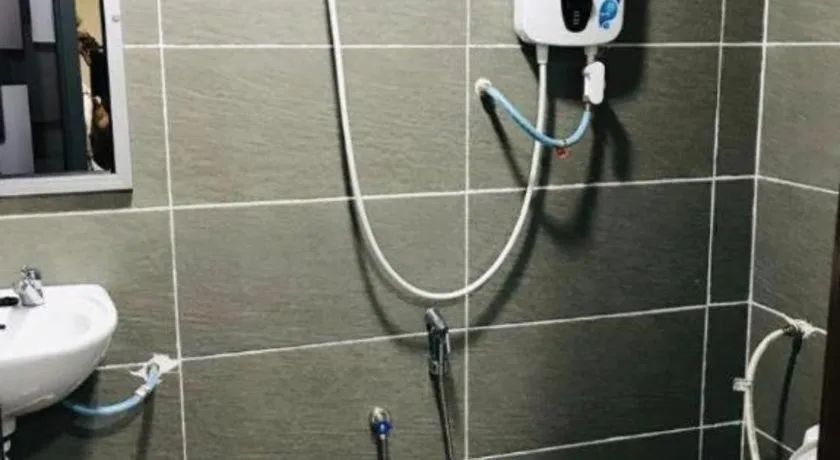 GEORGETOWN @ NEW WAVE HOTEL