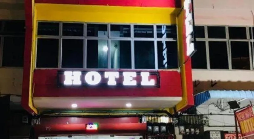 GEORGETOWN @ NEW WAVE HOTEL