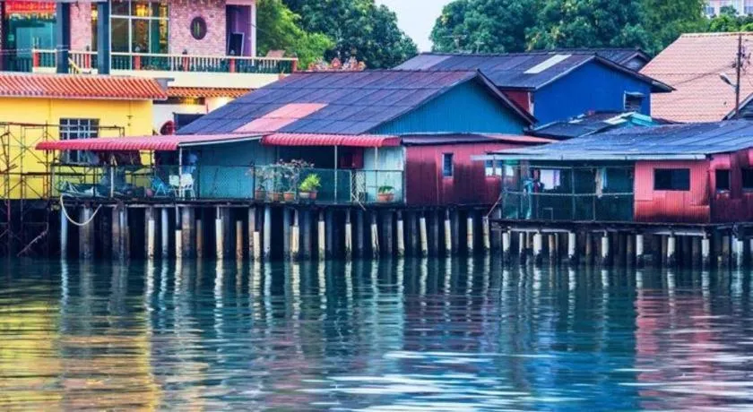 GEORGETOWN @ NEW WAVE HOTEL