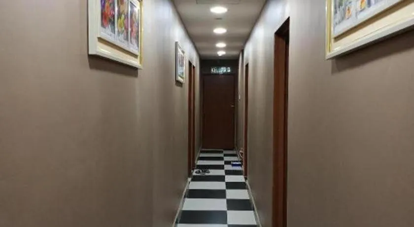 GEORGETOWN @ NEW WAVE HOTEL