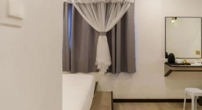 Ru Jia Hai She Hotel